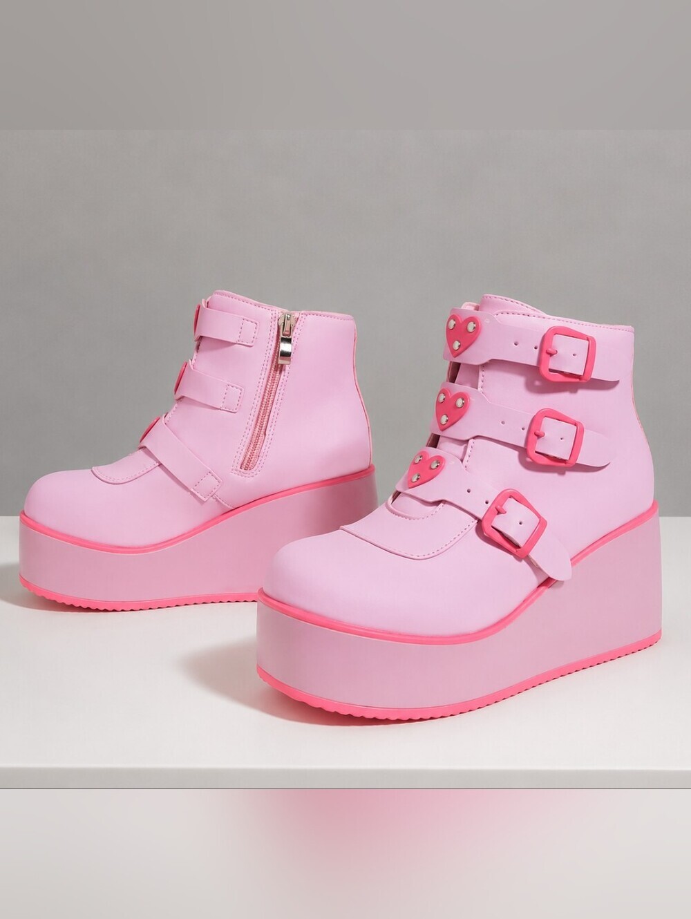 Pink Platform Ankle Boots Womens Size 7 Heart Buckle Goth Kawaii Chunky Zip - Picture 2 of 3